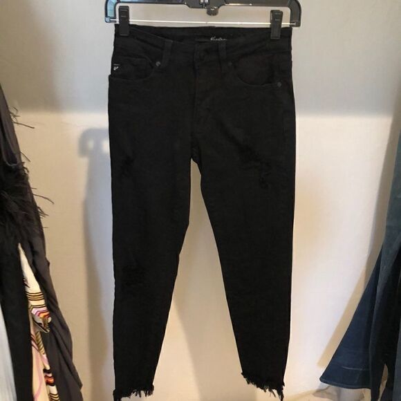 Kancan black distressed denim cropped skinny sz 24 - Picture 1 of 5